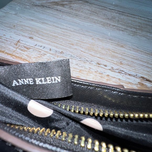 Anne Klein Tote, Shoulder or Crossbody Style Bag, Black, Large, VGC! - Picture 14 of 15